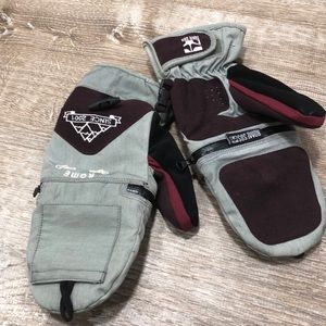 Rome Women’s Ski/Snowboard Gloves